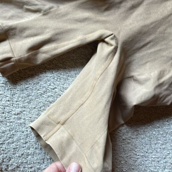 Nude shapewear  - Picture 3 of 10